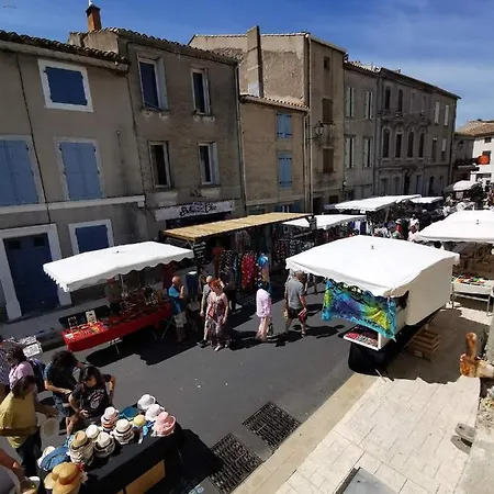 Maison Vieux Village. *